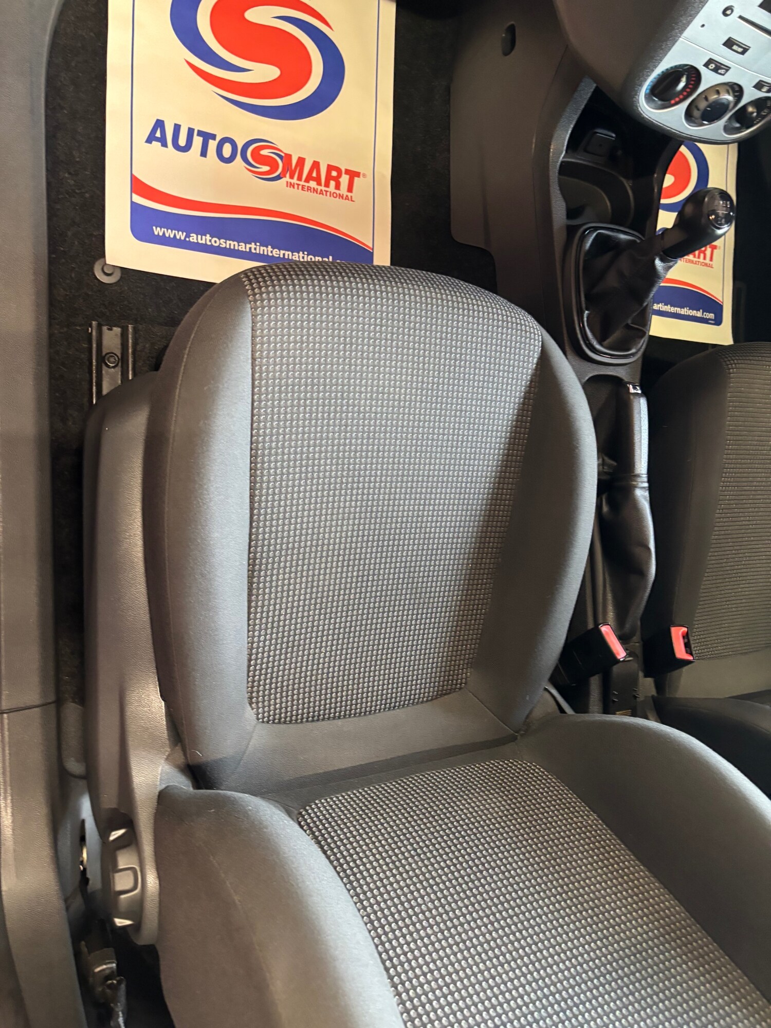 Used Vauxhall Corsa 2011 for sale - 76000496: Photo 57