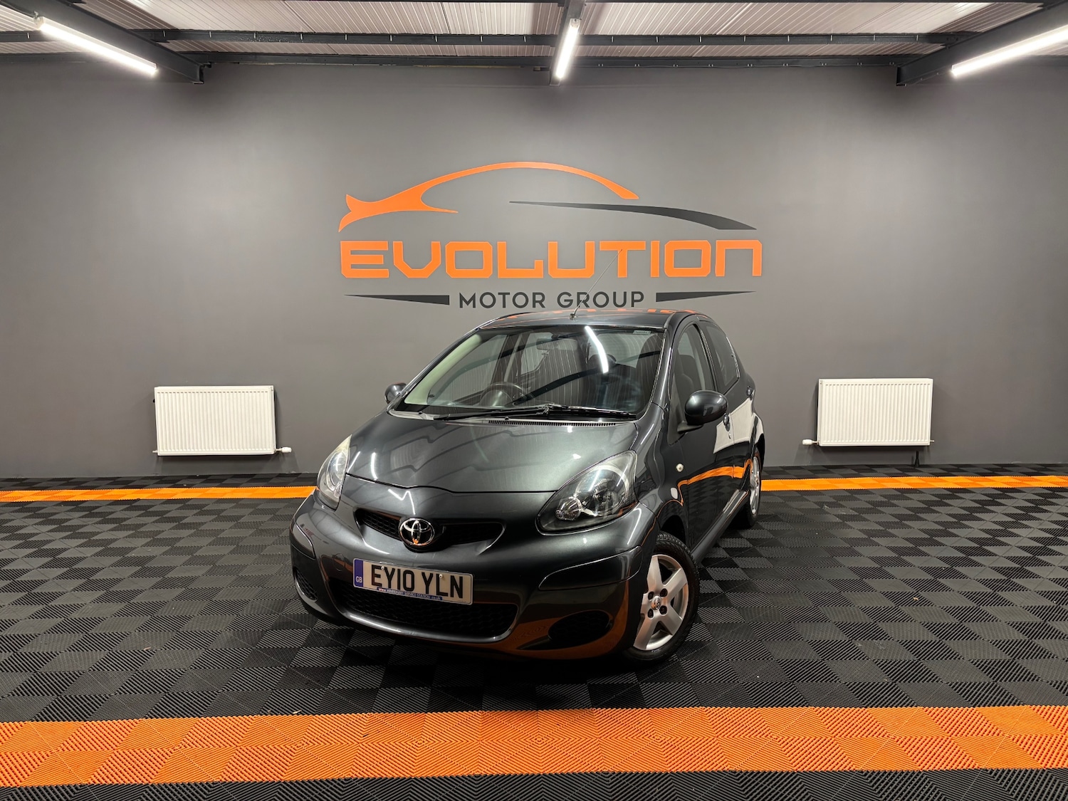 Used Toyota AYGO 2010 for sale - 76000503: Photo 1