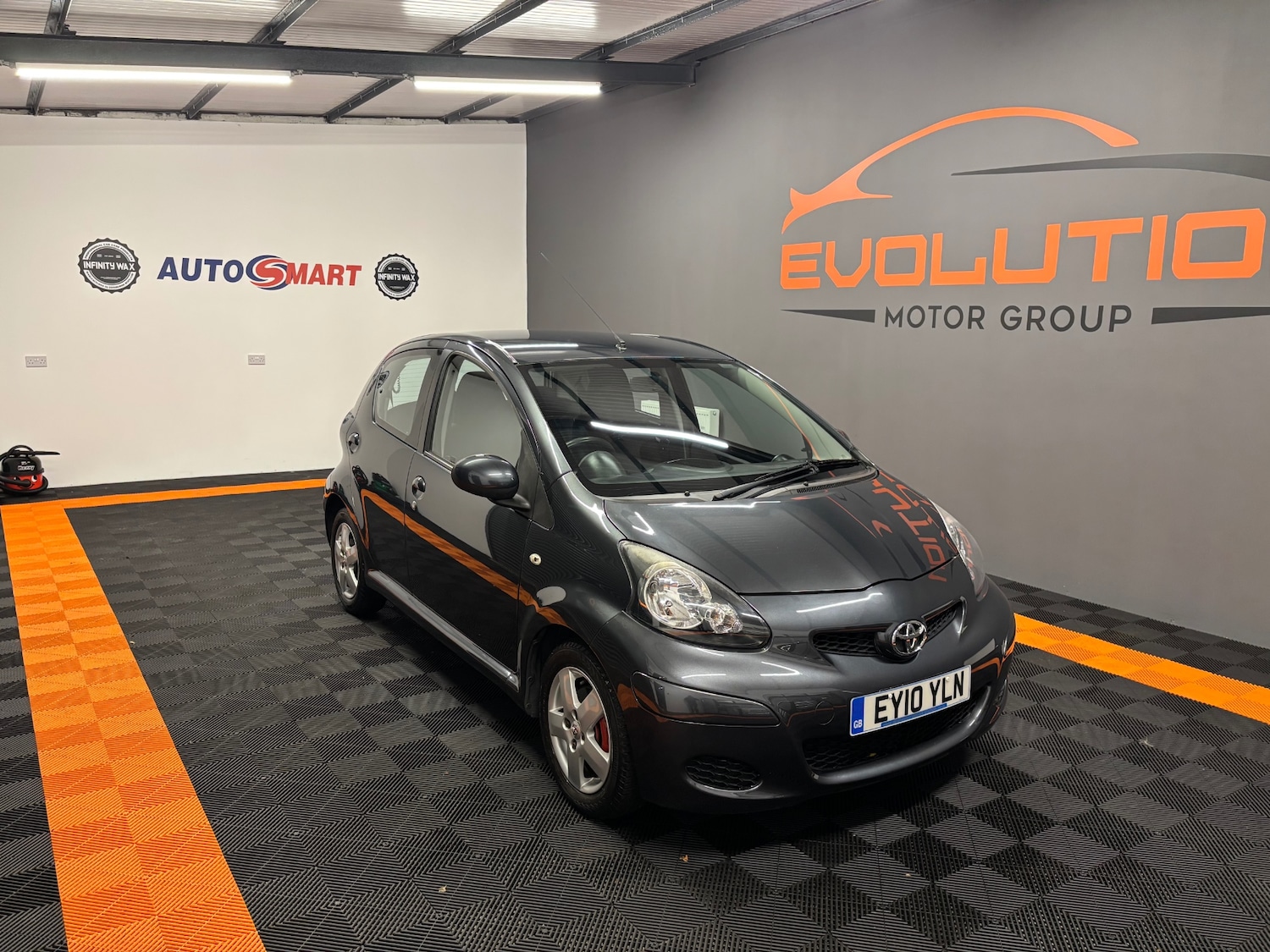 Used Toyota AYGO 2010 for sale - 76000503: Photo 10