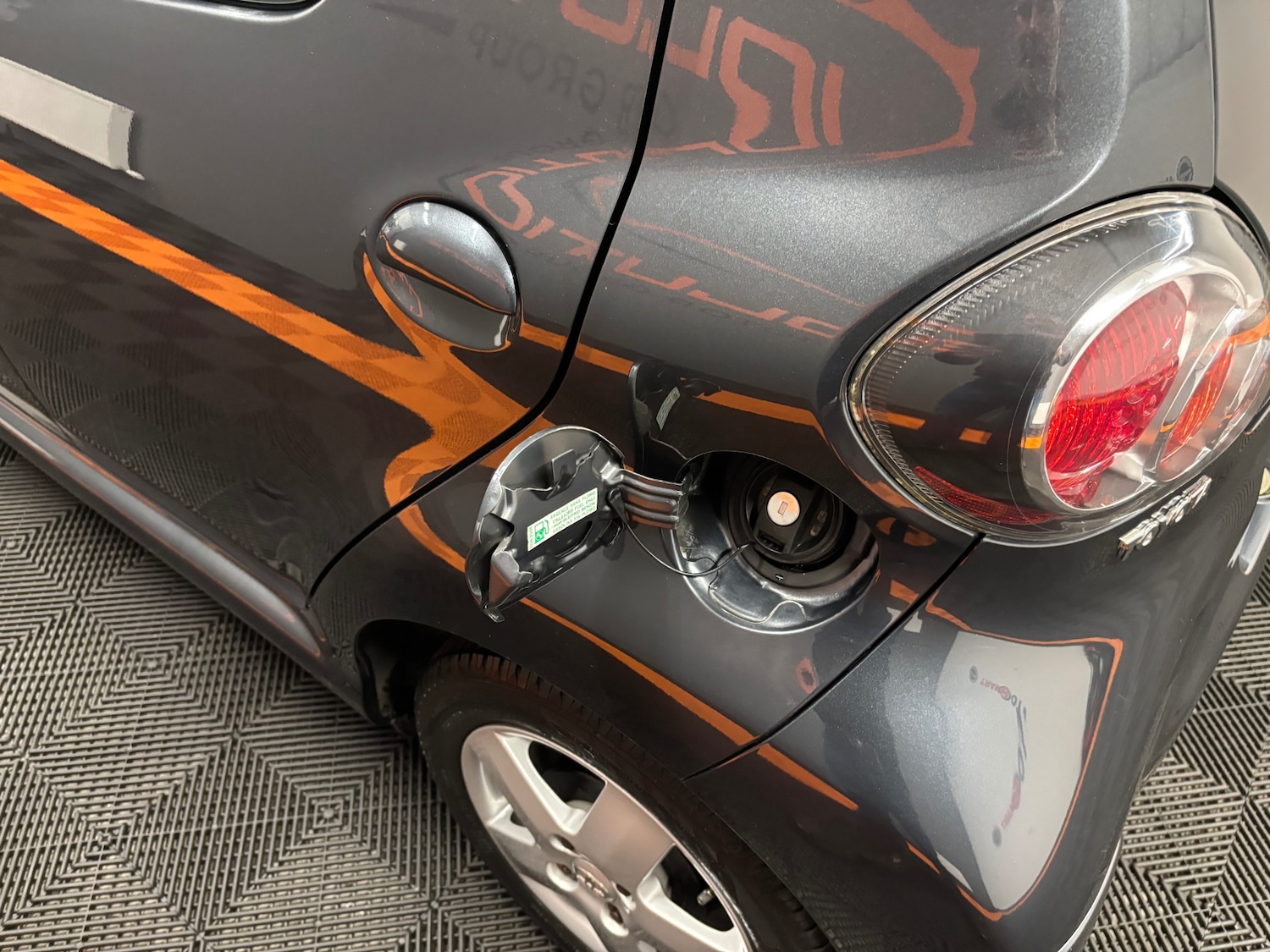 Used Toyota AYGO 2010 for sale - 76000503: Photo 21