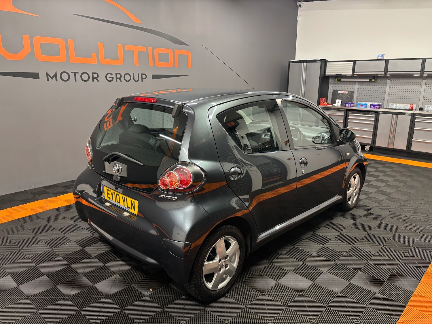 Used Toyota AYGO 2010 for sale - 76000503: Photo 26