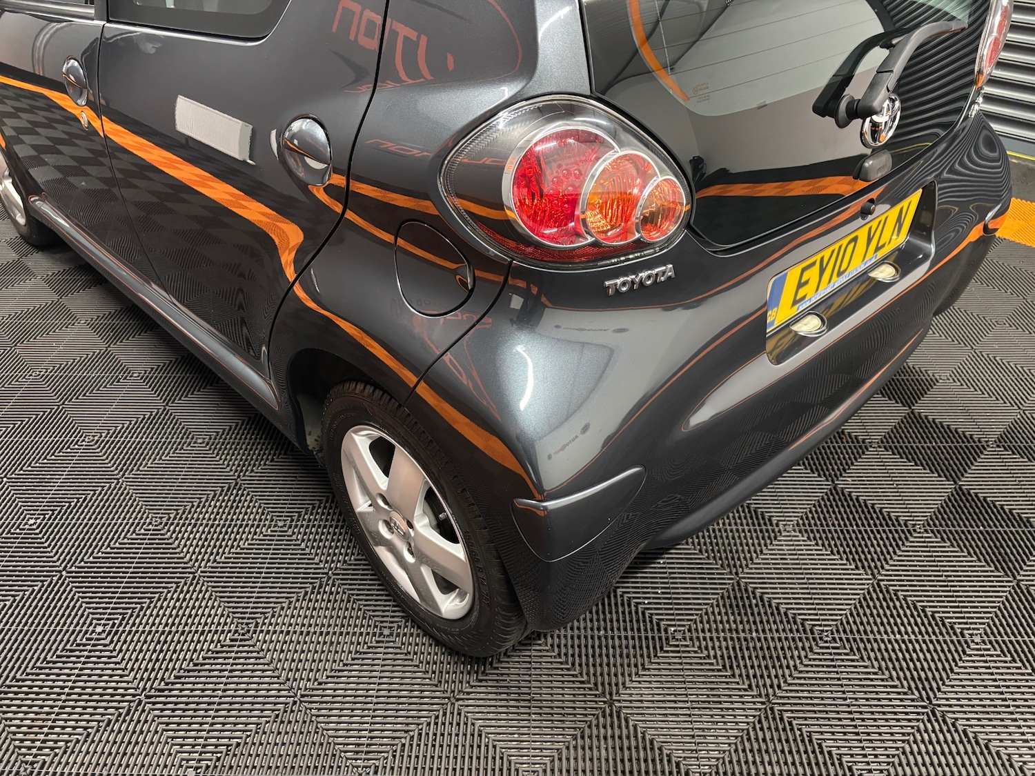 Used Toyota AYGO 2010 for sale - 76000503: Photo 32