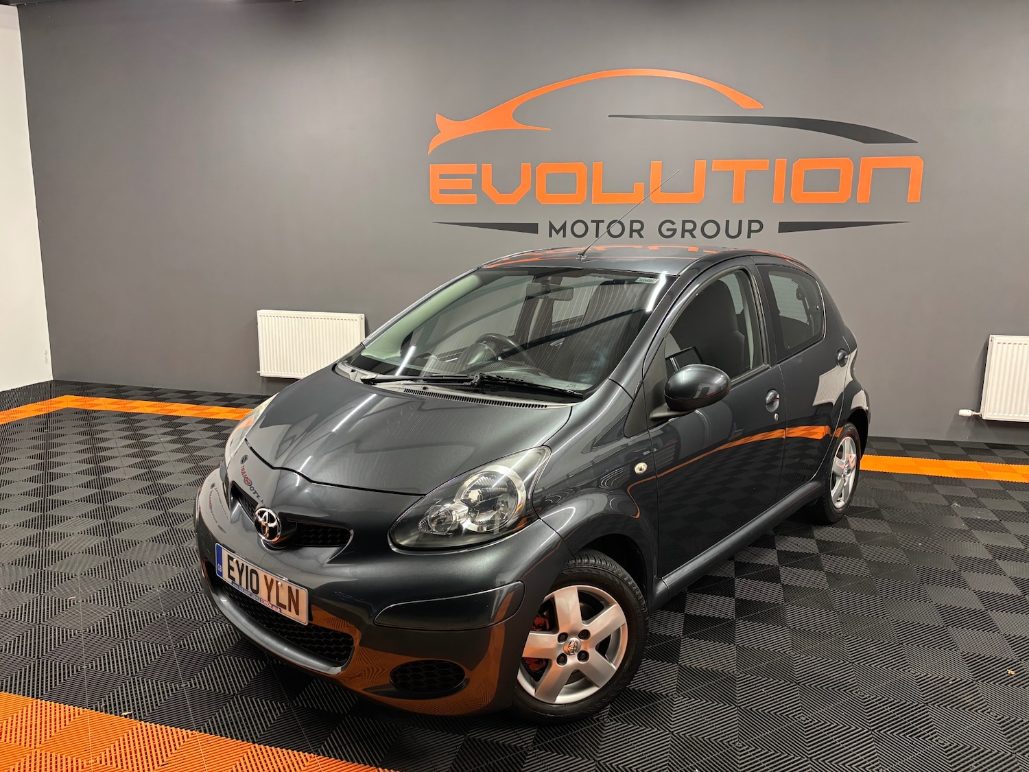 Used Toyota AYGO 2010 for sale - 76000503: Photo 4