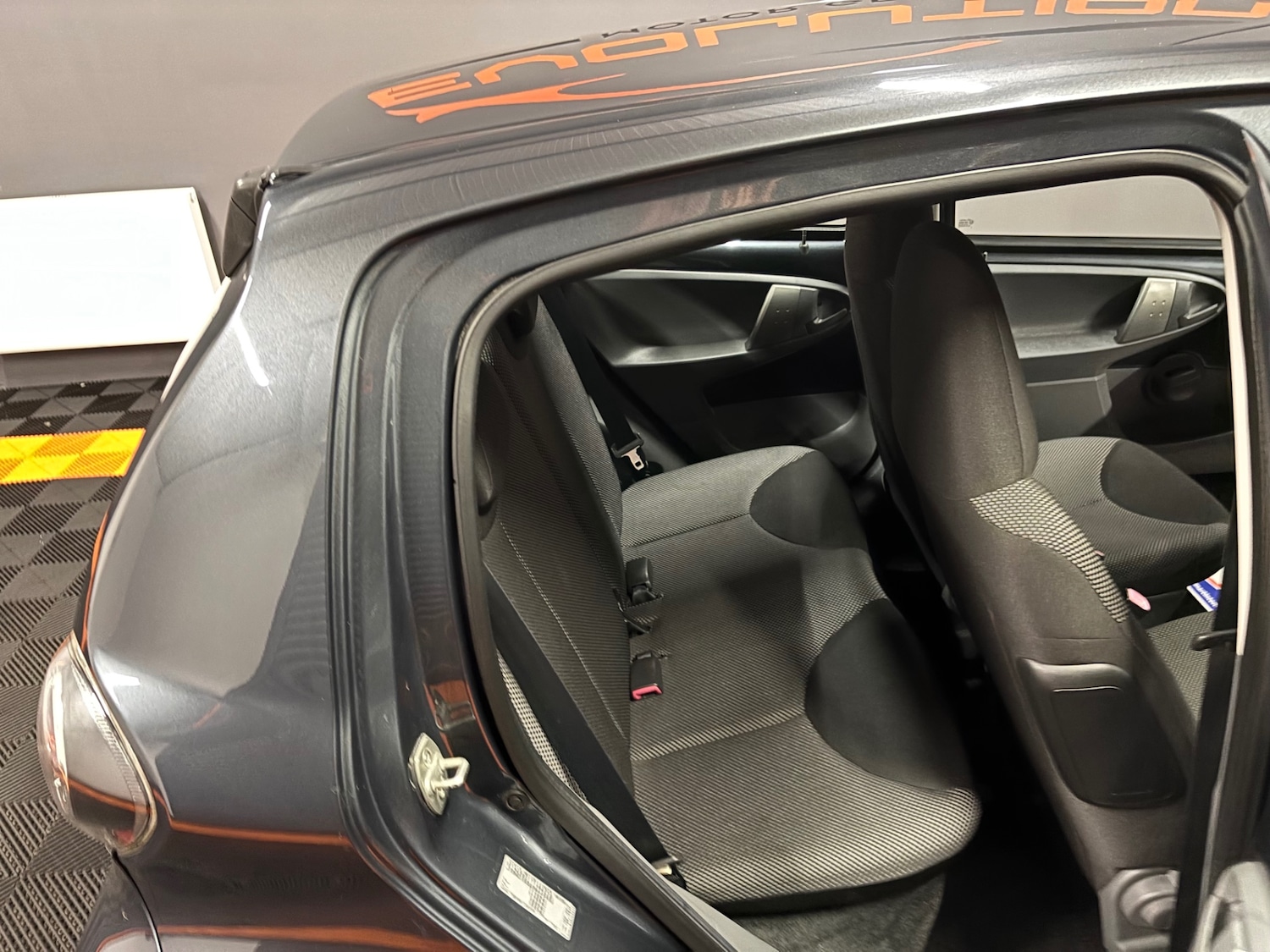 Used Toyota AYGO 2010 for sale - 76000503: Photo 44