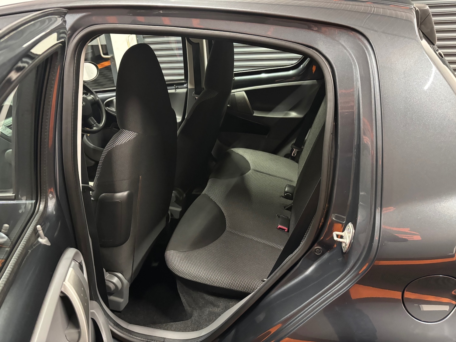Used Toyota AYGO 2010 for sale - 76000503: Photo 47