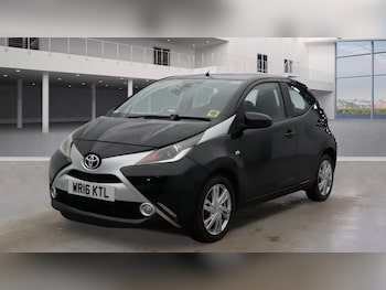 2016 (16) - 1.0 VVT-i X-Pression TSS 5dr