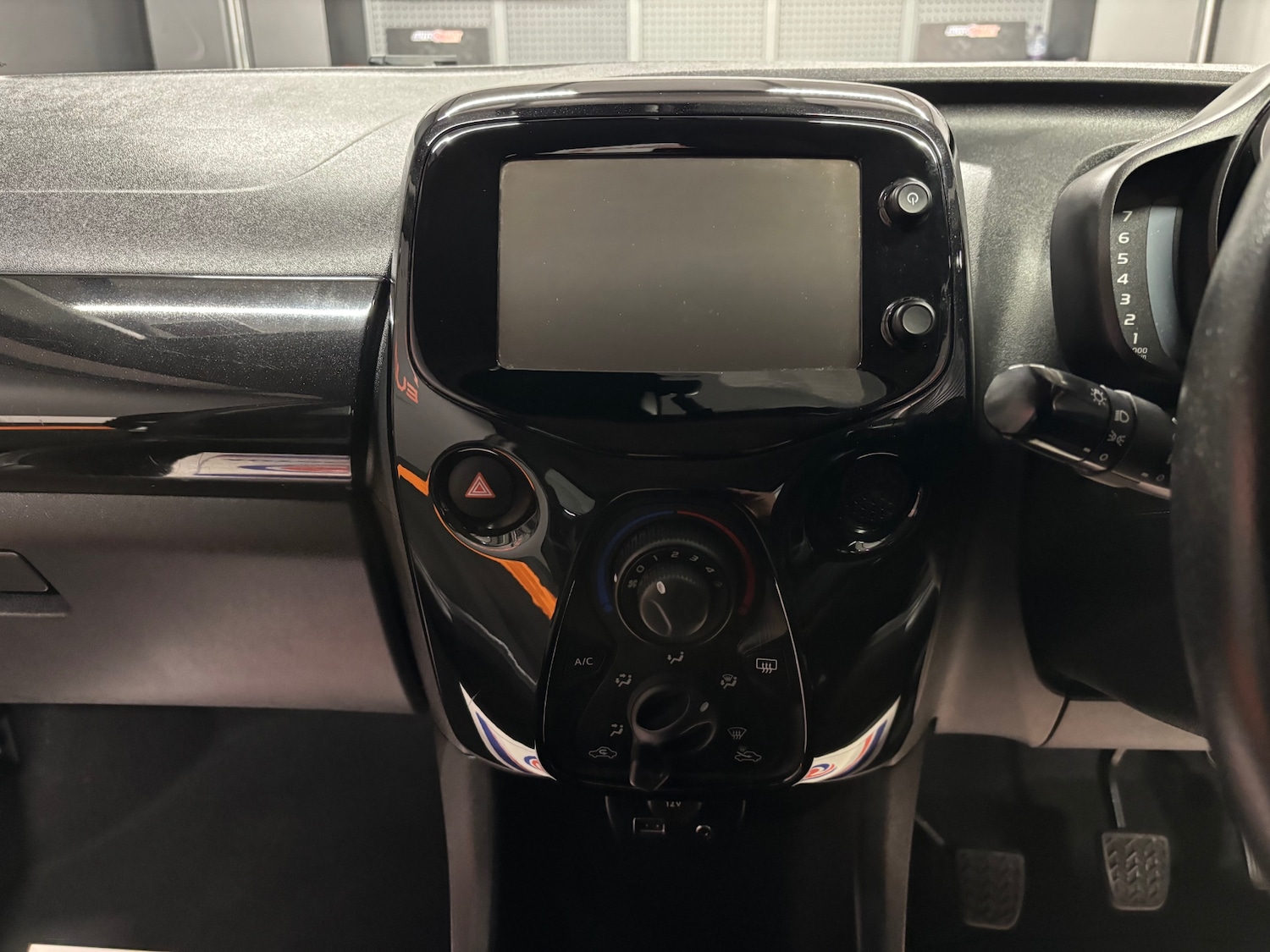 Used Toyota AYGO 2016 for sale - 76866587: Photo 48