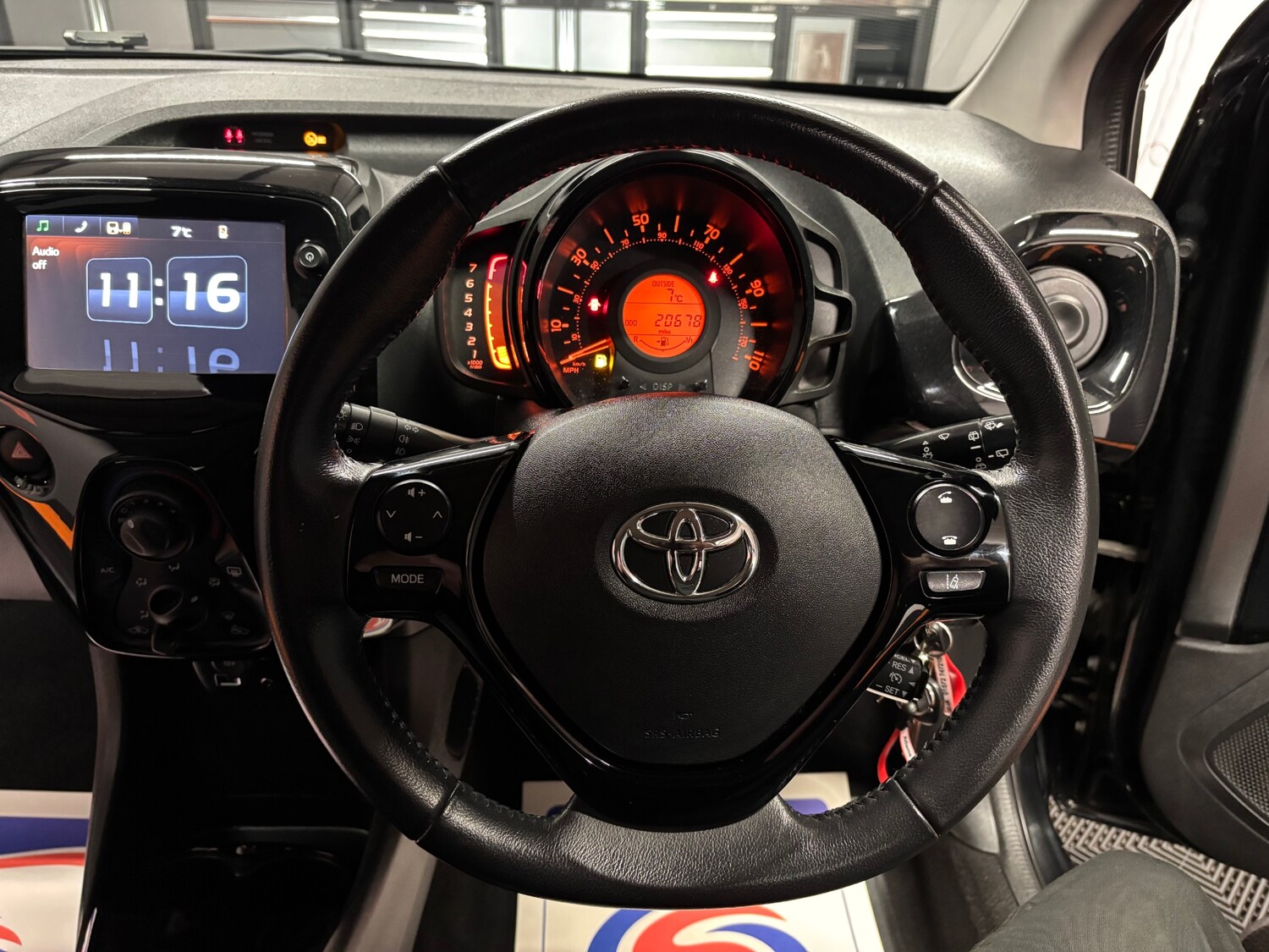 Used Toyota AYGO 2016 for sale - 76866587: Photo 54