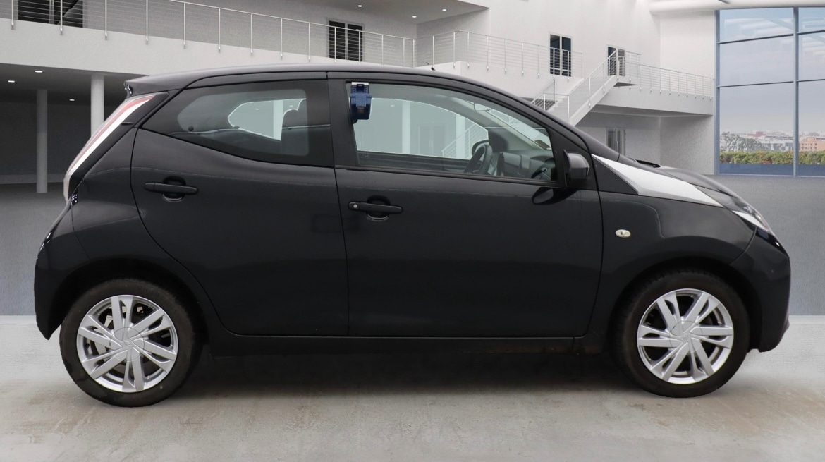 Used Toyota AYGO 2016 for sale - 76866587: Photo 6