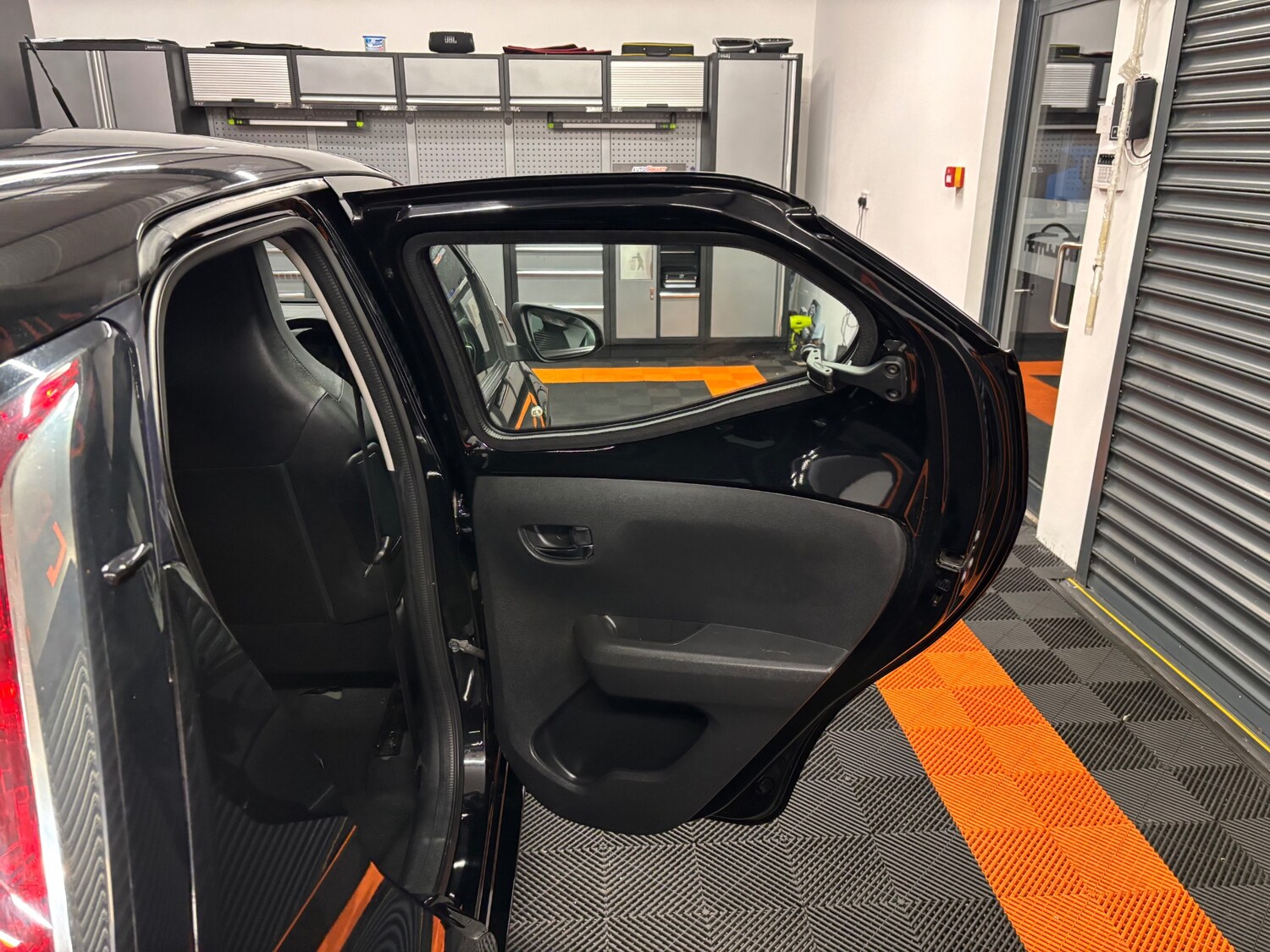 Used Toyota AYGO 2016 for sale - 76866587: Photo 63