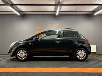 Used Vauxhall Corsa 2012 for sale - 77760800: Photo