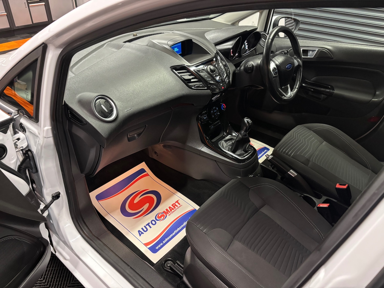 Used Ford Fiesta 2013 for sale - 76097167: Photo 51