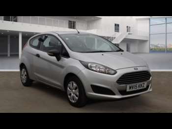 Used Ford Fiesta 2015 for sale - 74412653: Photo