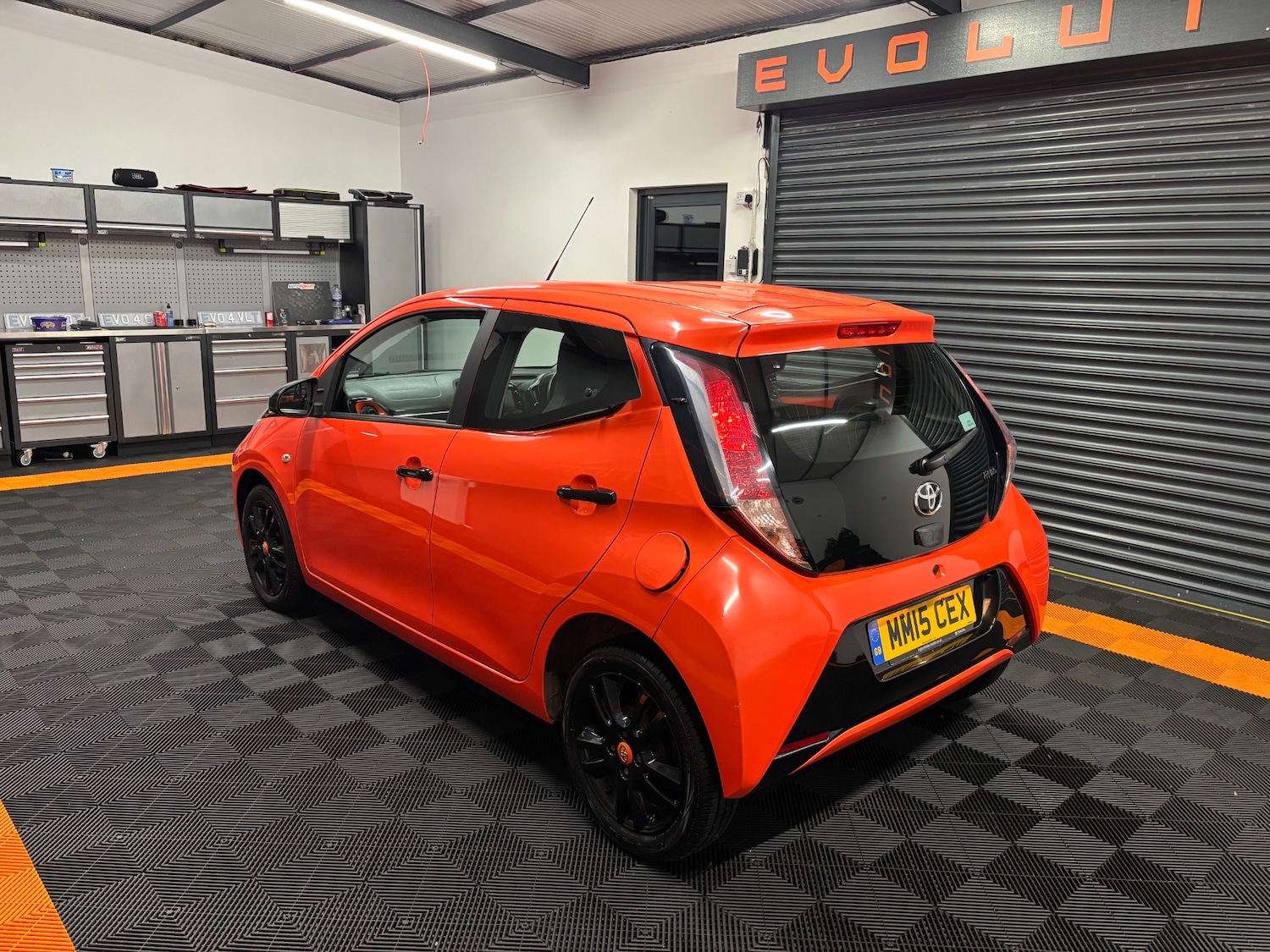 Used Toyota AYGO 2015 for sale - 76866590: Photo 21