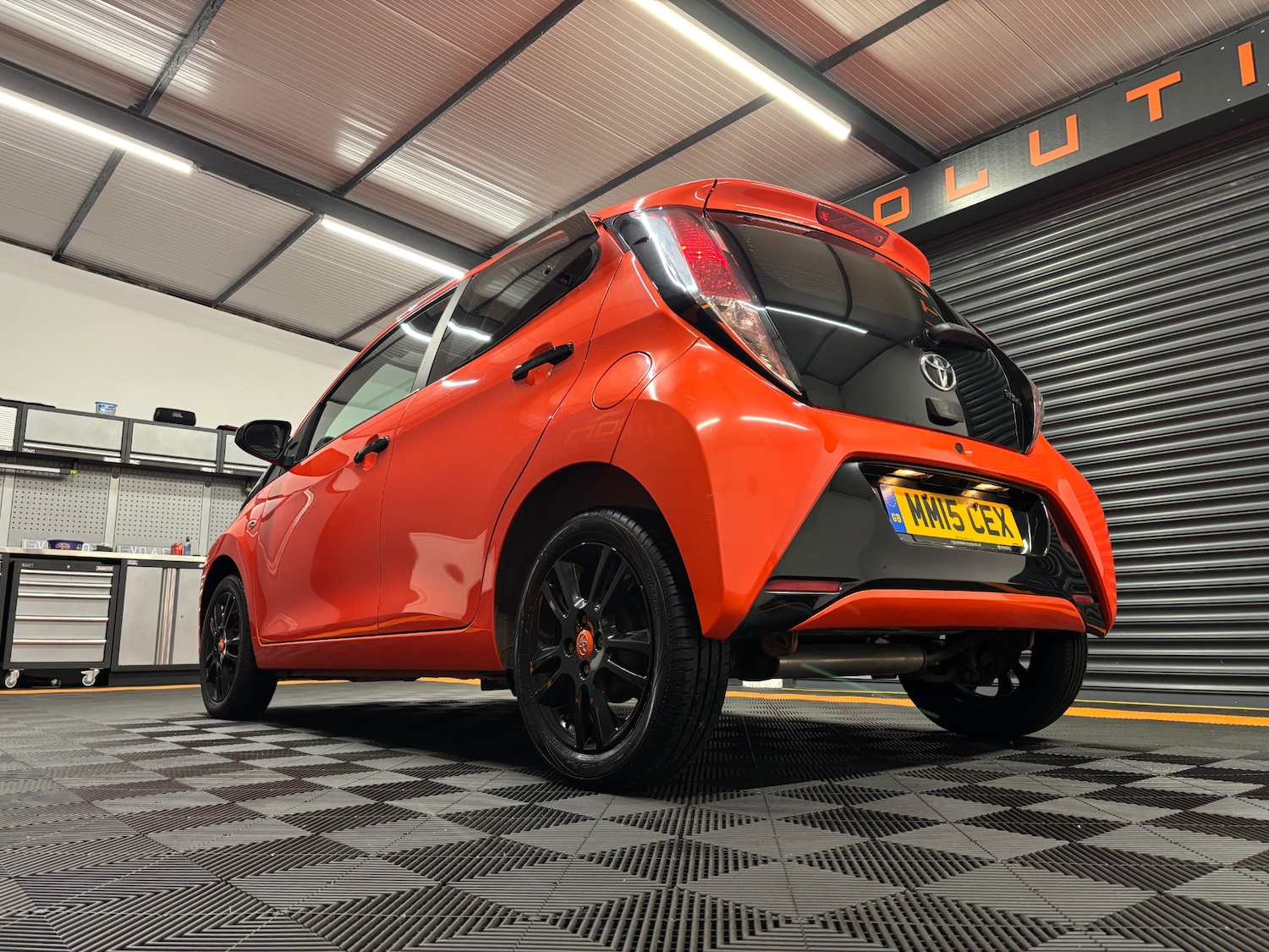 Used Toyota AYGO 2015 for sale - 76866590: Photo 24