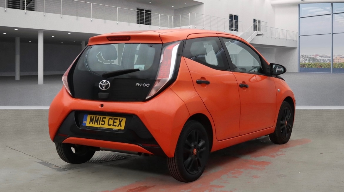 Used Toyota AYGO 2015 for sale - 76866590: Photo 3