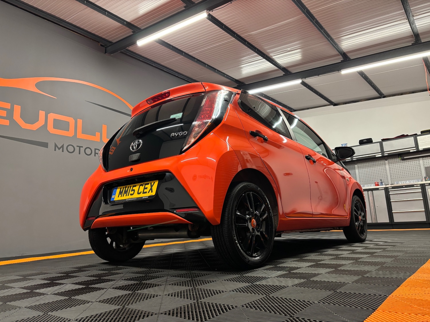 Used Toyota AYGO 2015 for sale - 76866590: Photo 31