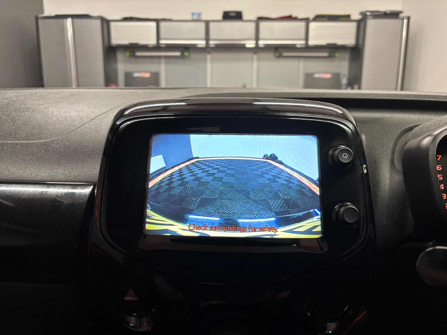 Used Toyota AYGO 2015 for sale - 76866590: Photo 52