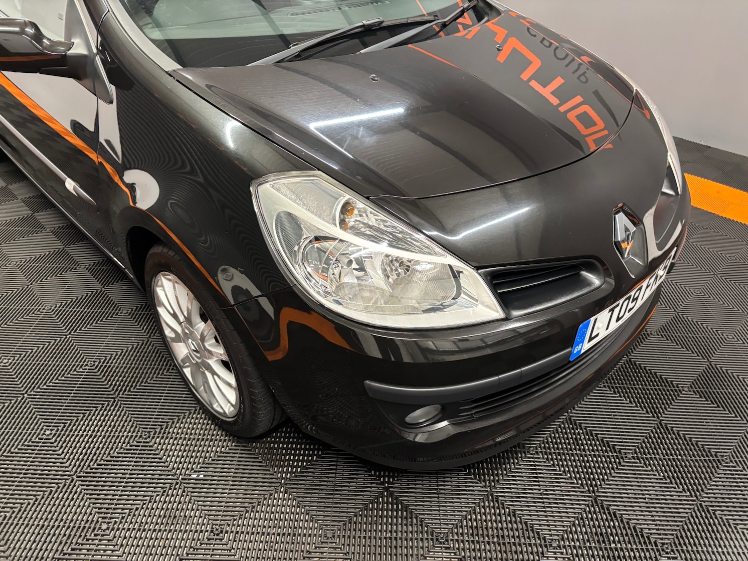 Used Renault Clio 2009 for sale - 76866601: Photo 13