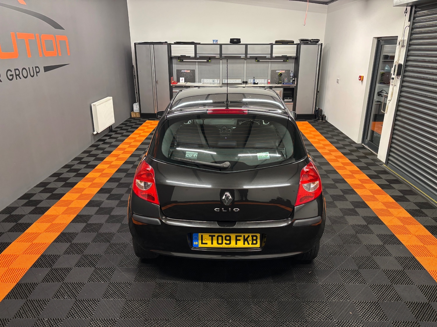 Used Renault Clio 2009 for sale - 76866601: Photo 25