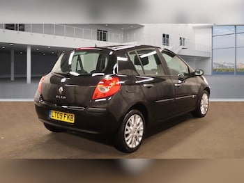 Used Renault Clio 2009 for sale - 76866601: Photo