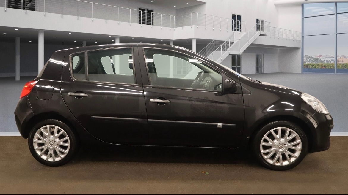 Used Renault Clio 2009 for sale - 76866601: Photo 6