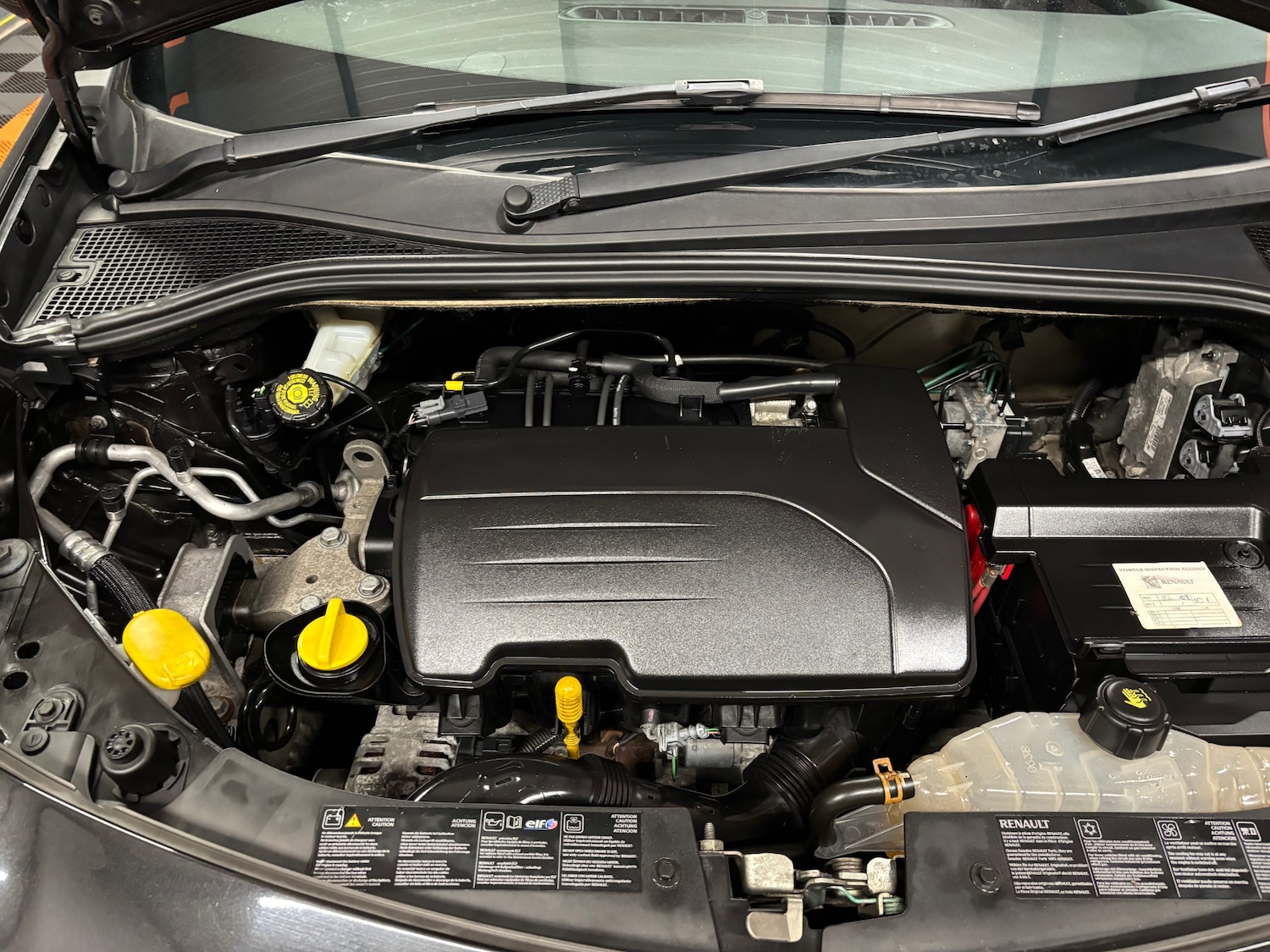 Used Renault Clio 2009 for sale - 76866601: Photo 65