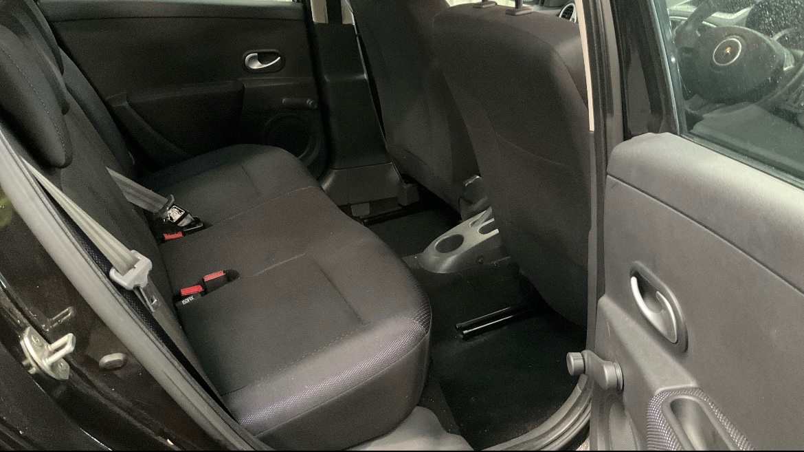 Used Renault Clio 2009 for sale - 76866601: Photo 7