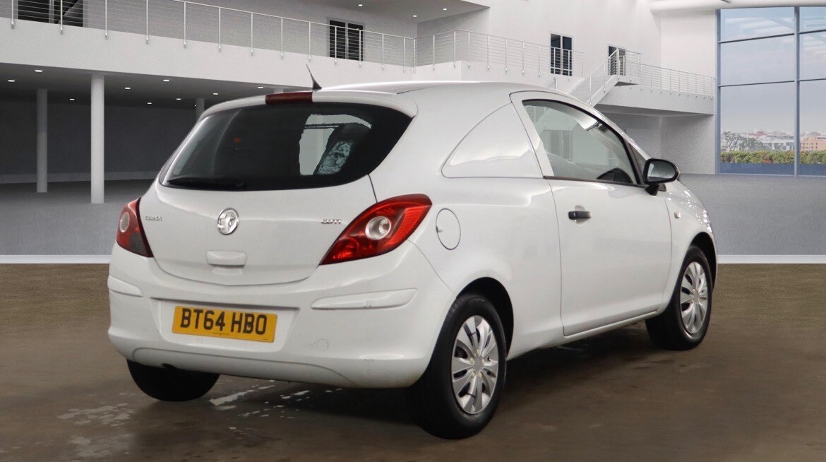 Used Vauxhall Corsa 2014 for sale - 77837285: Photo 3