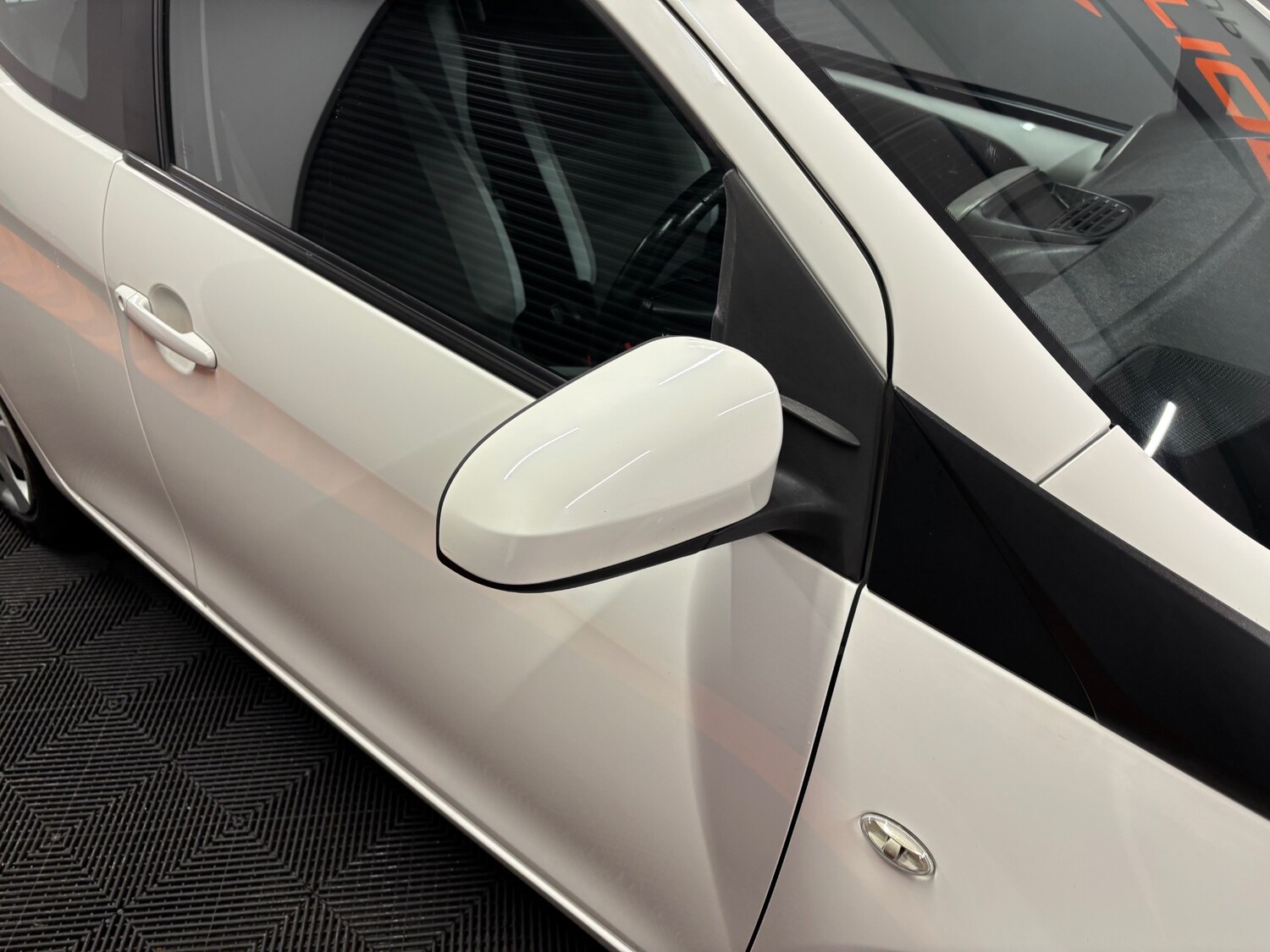 Used Toyota AYGO 2015 for sale - 77482642: Photo 14