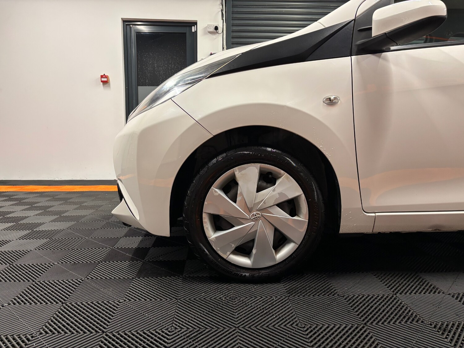 Used Toyota AYGO 2015 for sale - 77482642: Photo 37