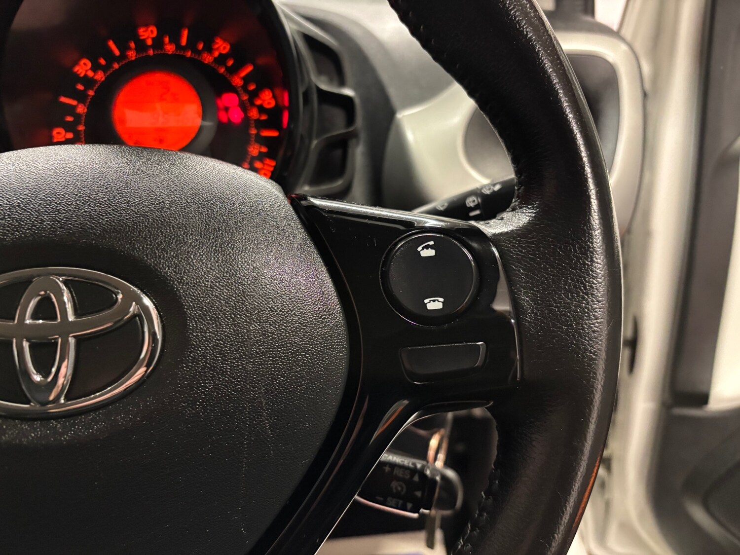 Used Toyota AYGO 2015 for sale - 77482642: Photo 51