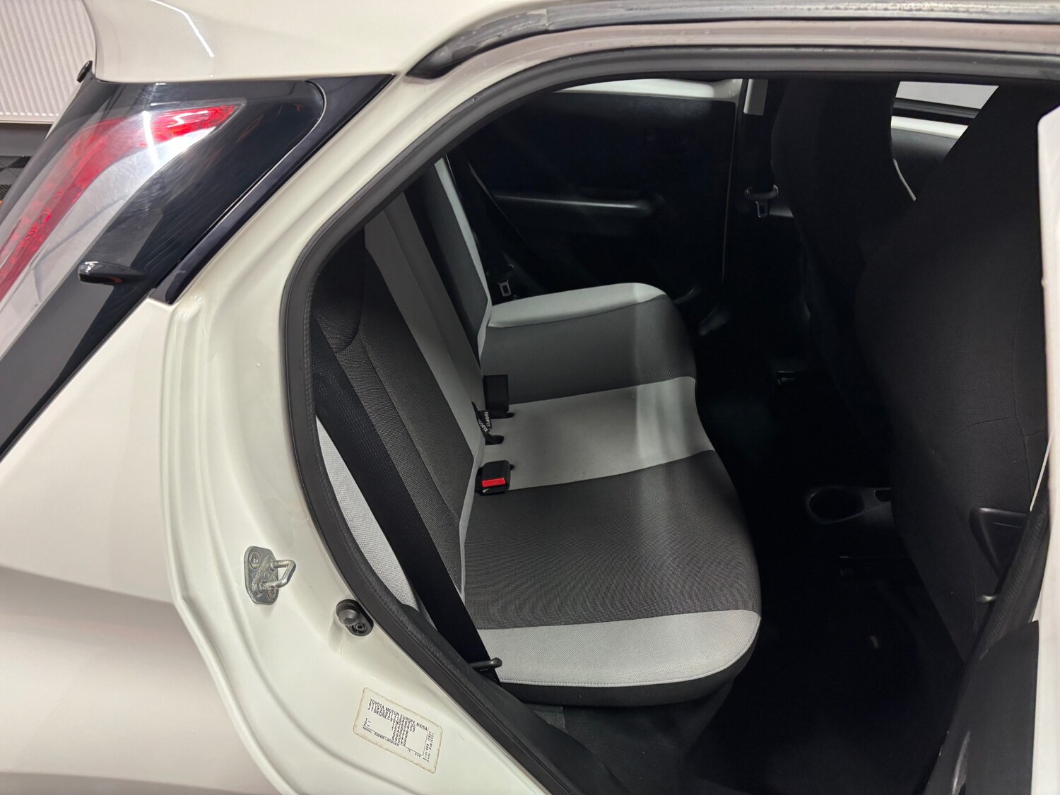 Used Toyota AYGO 2015 for sale - 77482642: Photo 63