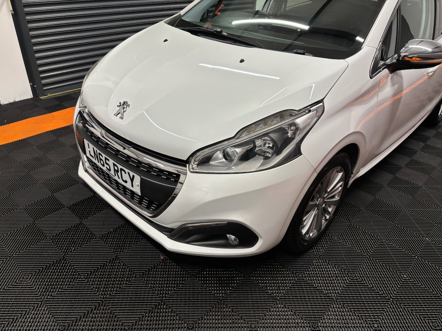 Used Peugeot 208 2015 for sale - 76381369: Photo 12