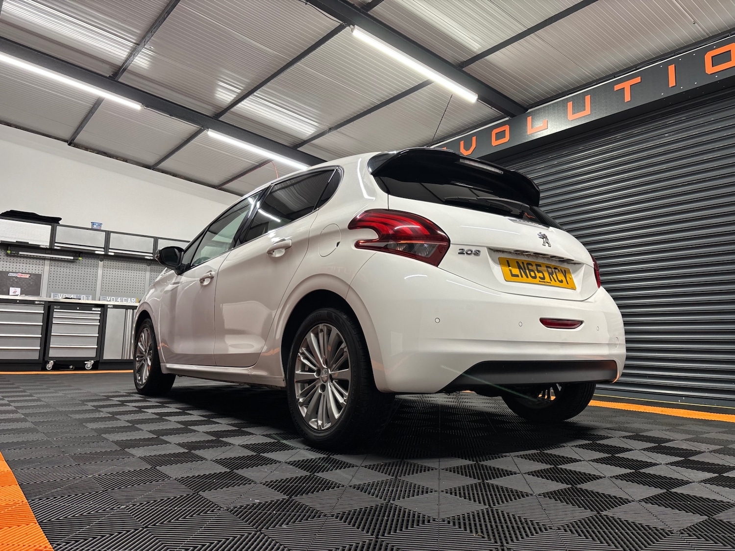 Used Peugeot 208 2015 for sale - 76381369: Photo 20