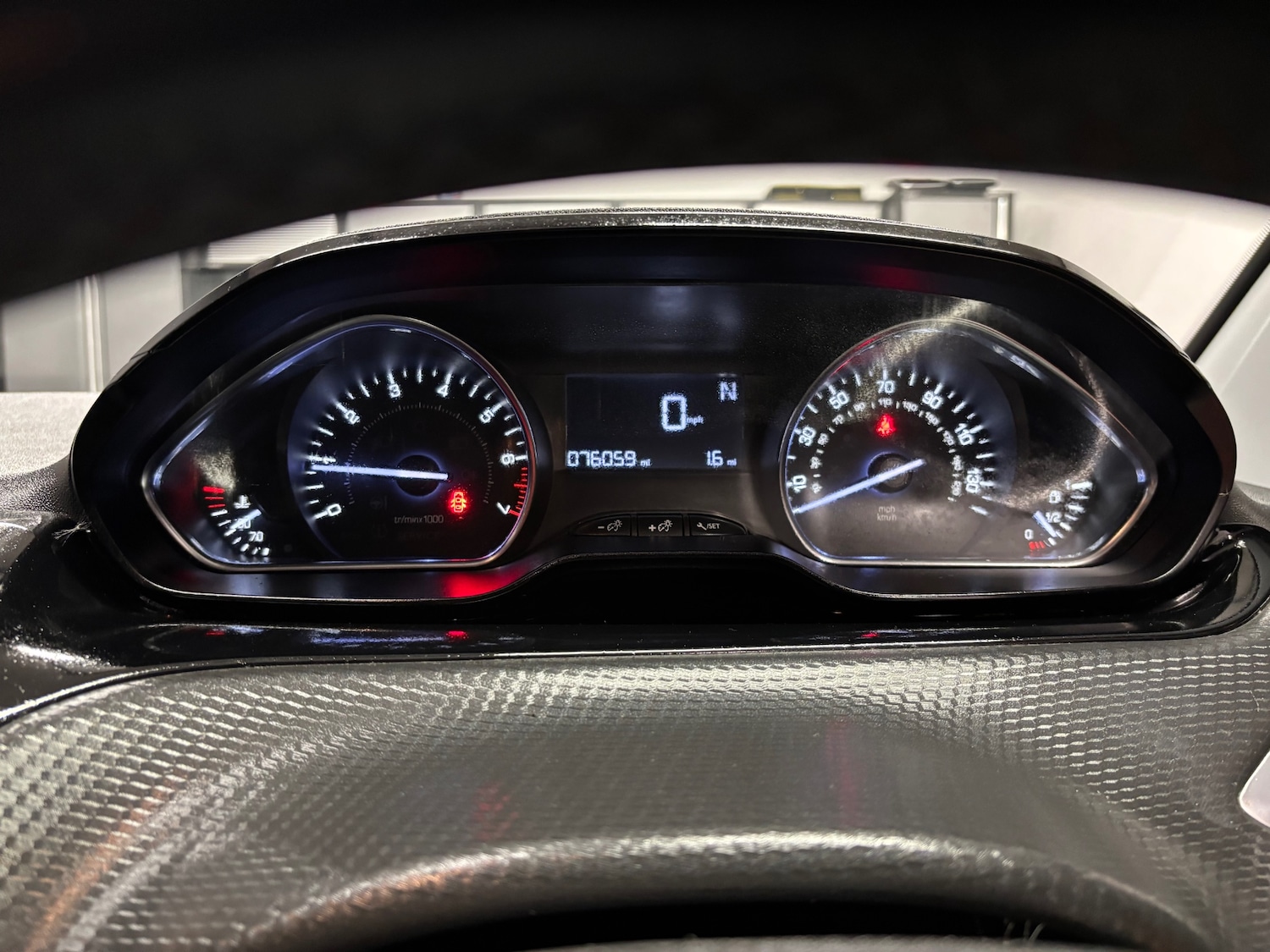 Used Peugeot 208 2015 for sale - 76381369: Photo 39