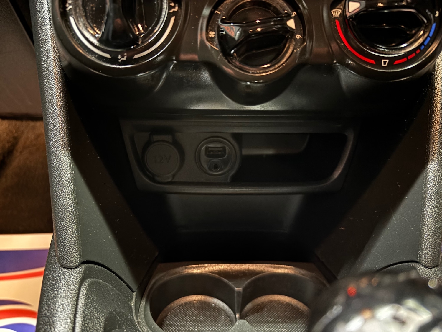 Used Peugeot 208 2015 for sale - 76381369: Photo 41