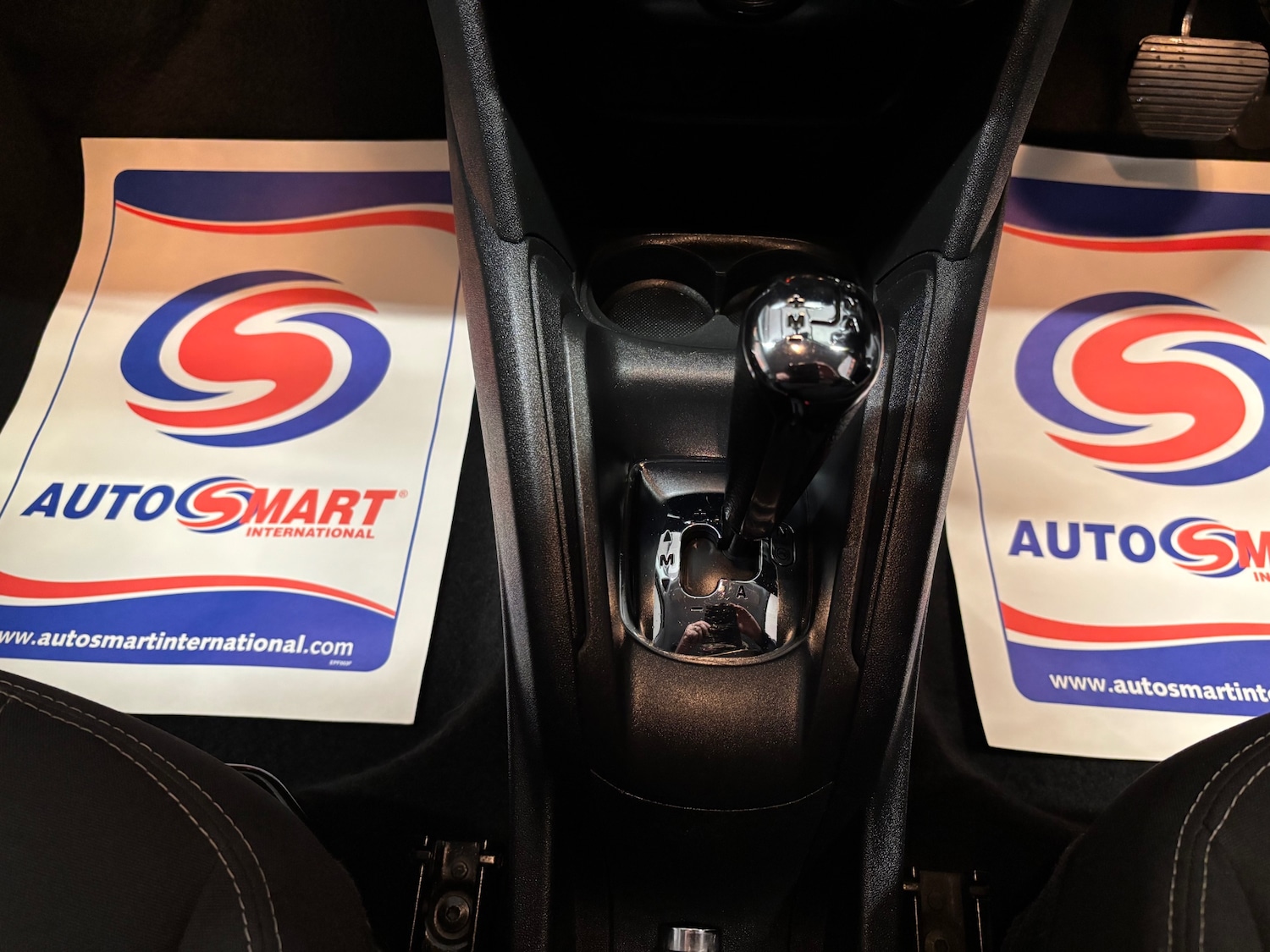 Used Peugeot 208 2015 for sale - 76381369: Photo 48