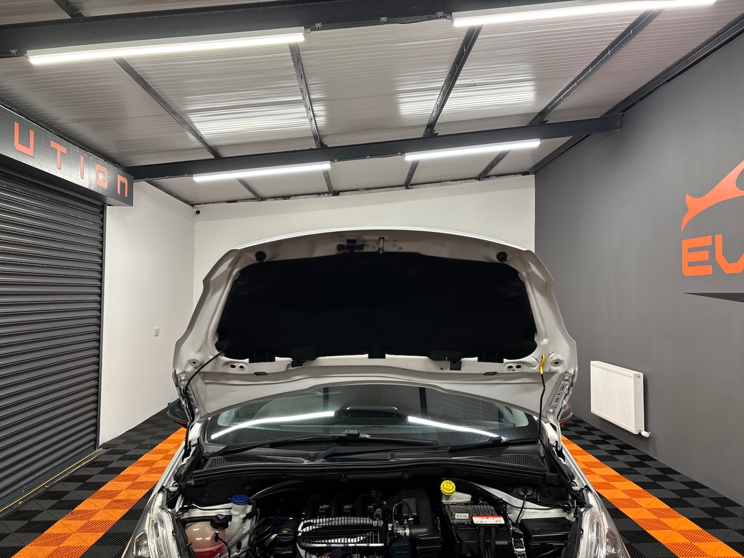 Used Peugeot 208 2015 for sale - 76381369: Photo 74