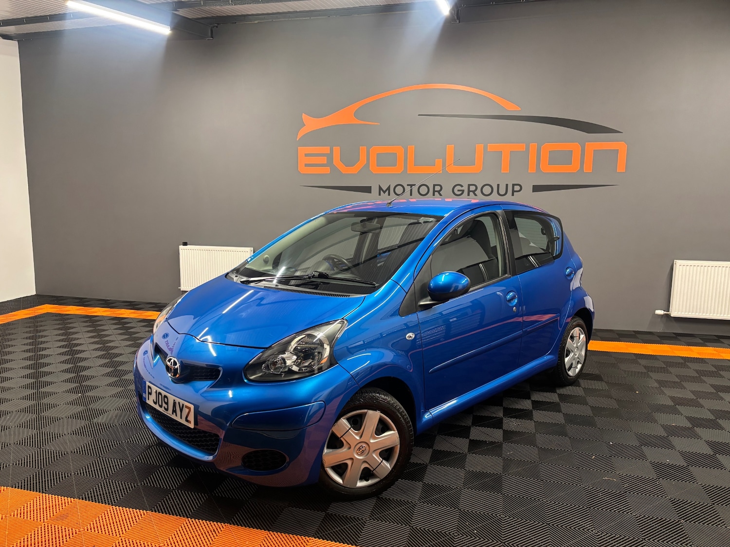 Used Toyota AYGO 2009 for sale - 76292828: Photo 11