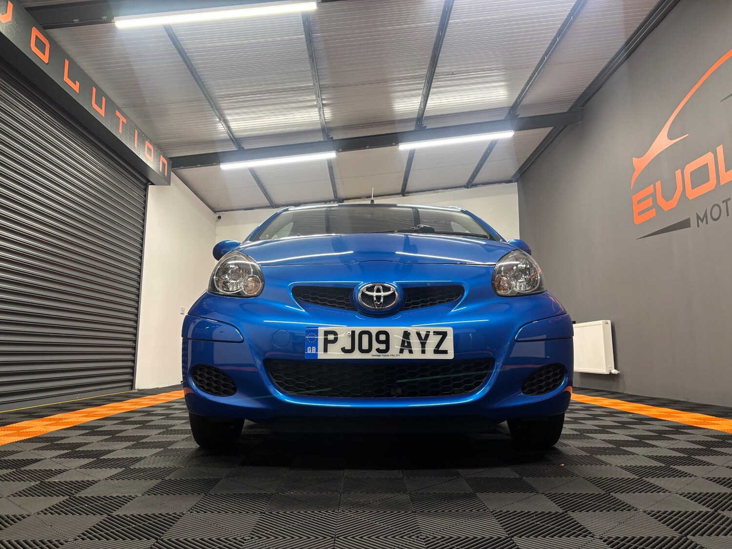 Used Toyota AYGO 2009 for sale - 76292828: Photo 17