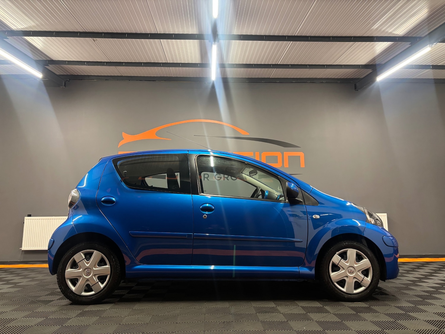 Used Toyota AYGO 2009 for sale - 76292828: Photo 3