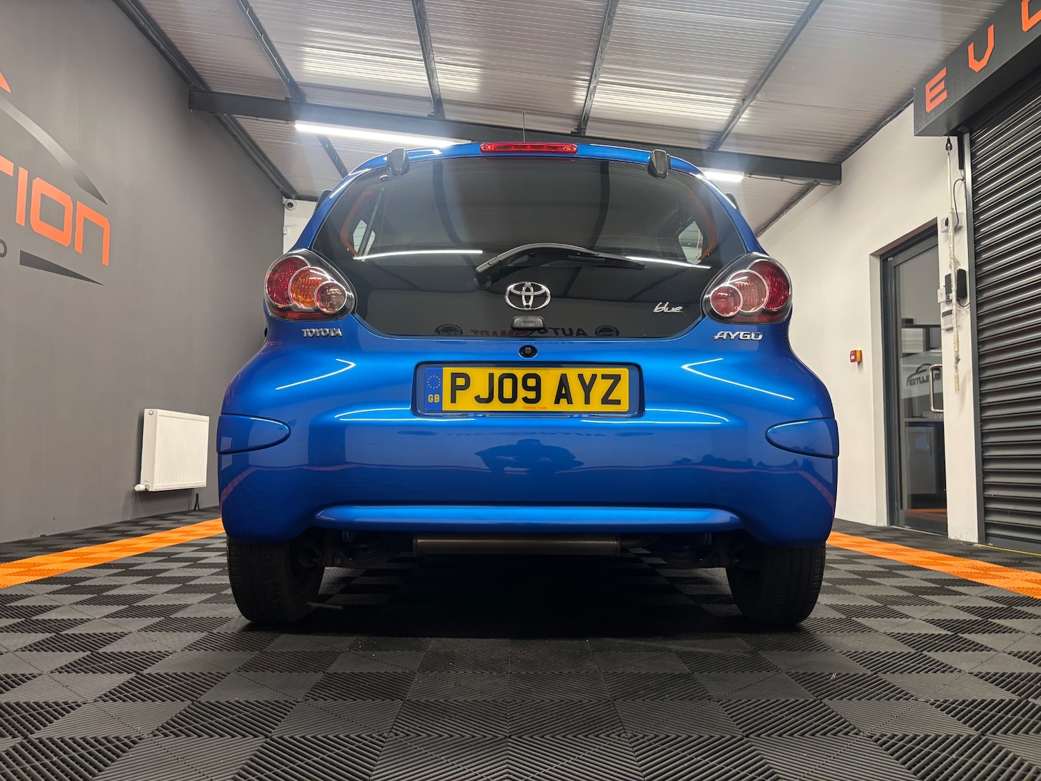 Used Toyota AYGO 2009 for sale - 76292828: Photo 30