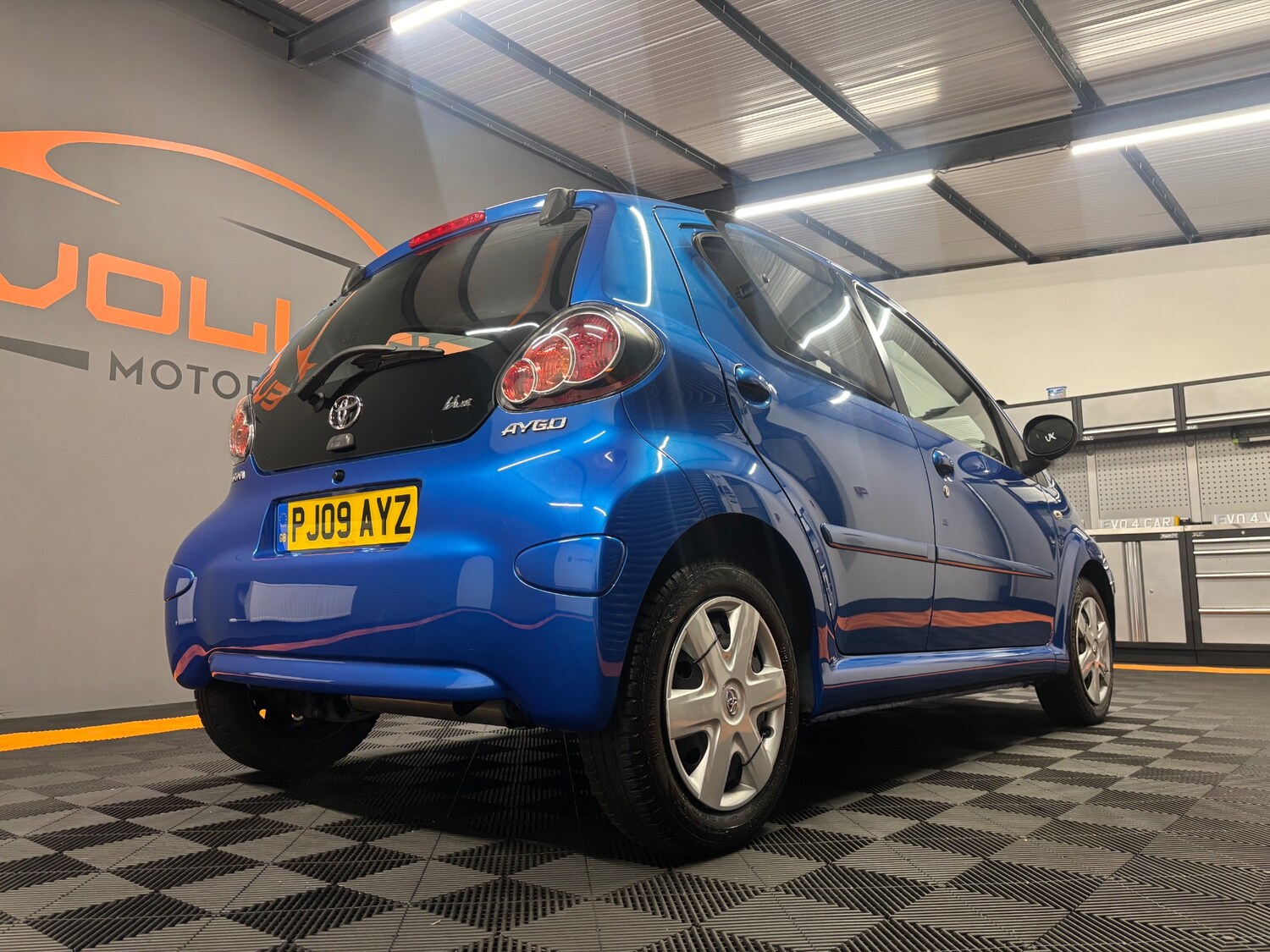 Used Toyota AYGO 2009 for sale - 76292828: Photo 31