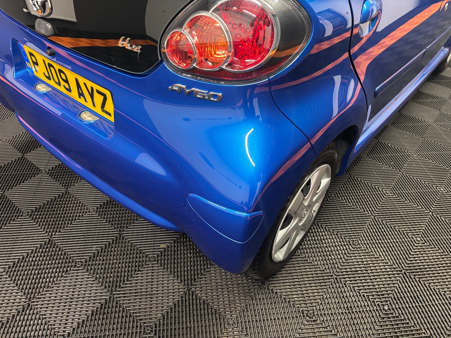 Used Toyota AYGO 2009 for sale - 76292828: Photo 32