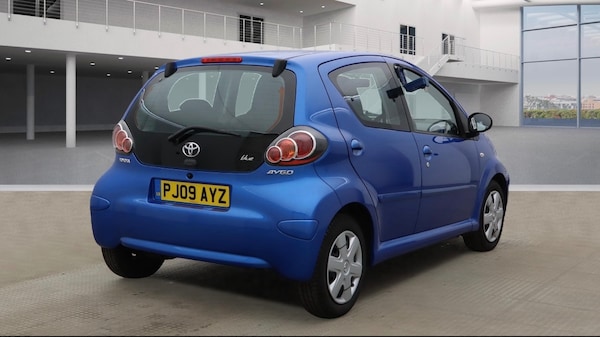 Used Toyota AYGO 2009 for sale - 76292828: Photo 3