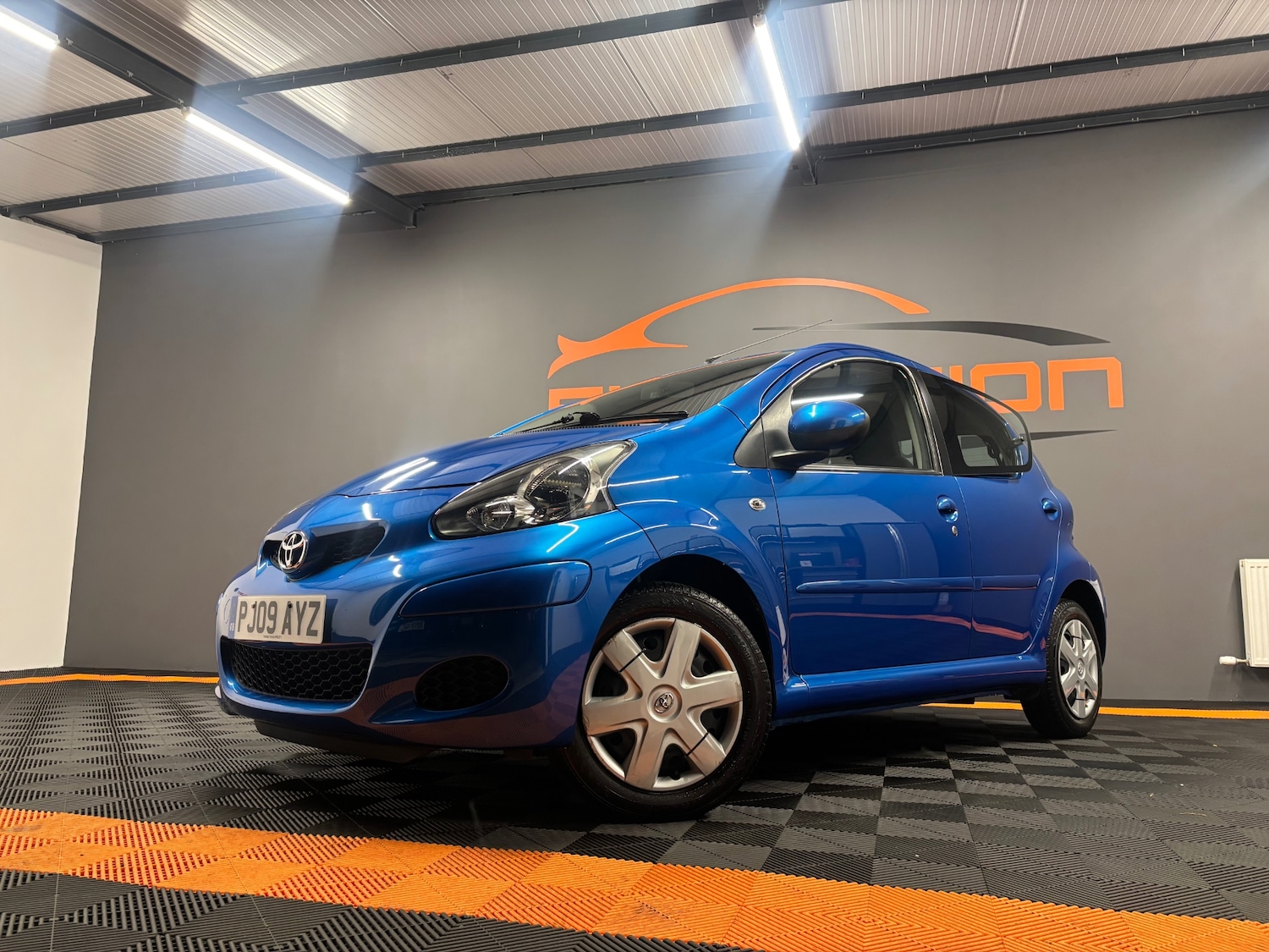 Used Toyota AYGO 2009 for sale - 76292828: Photo 5