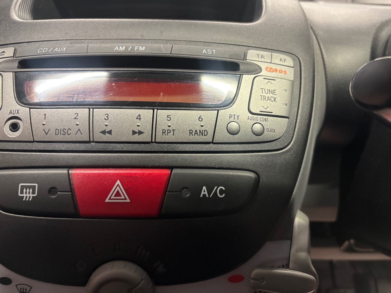 Used Toyota AYGO 2009 for sale - 76292828: Photo 51
