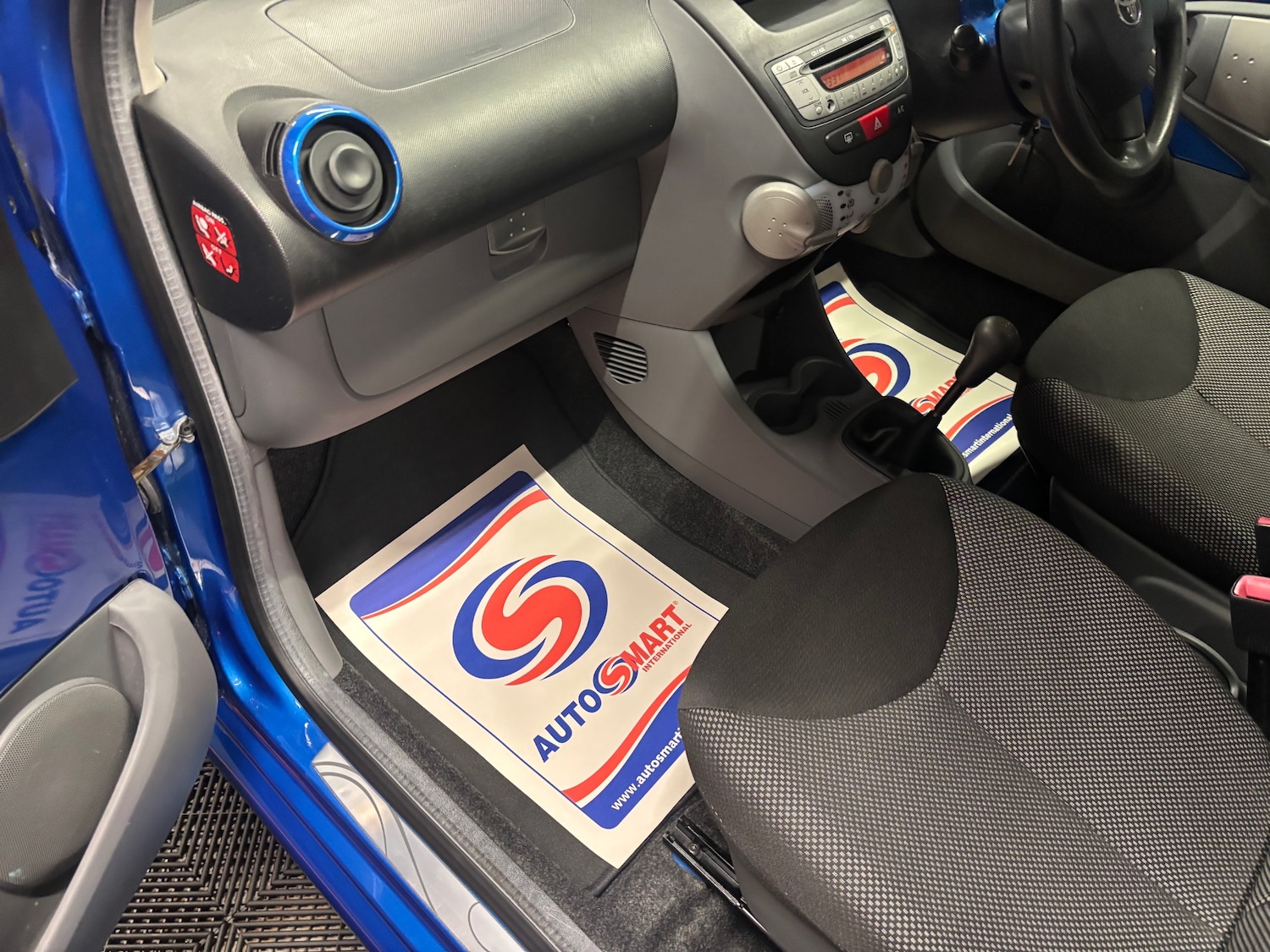 Used Toyota AYGO 2009 for sale - 76292828: Photo 62