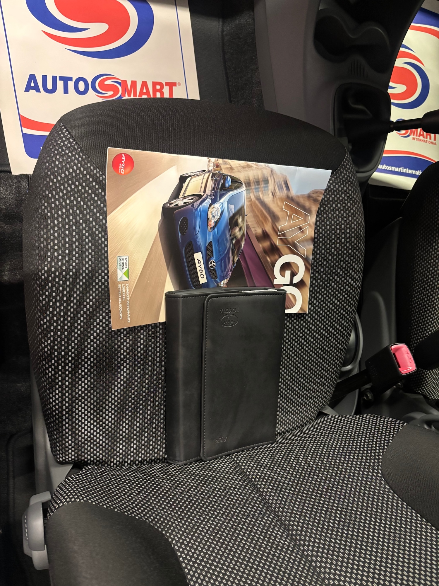 Used Toyota AYGO 2009 for sale - 76292828: Photo 65